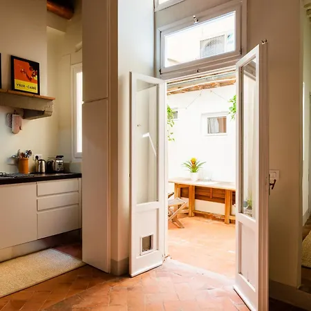 Santo Spirito House & *