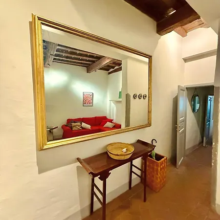 Santo Spirito House & *